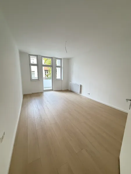 Zwei Zimmer in Spandau: Helle Wohnung mit Balkon — photo 1